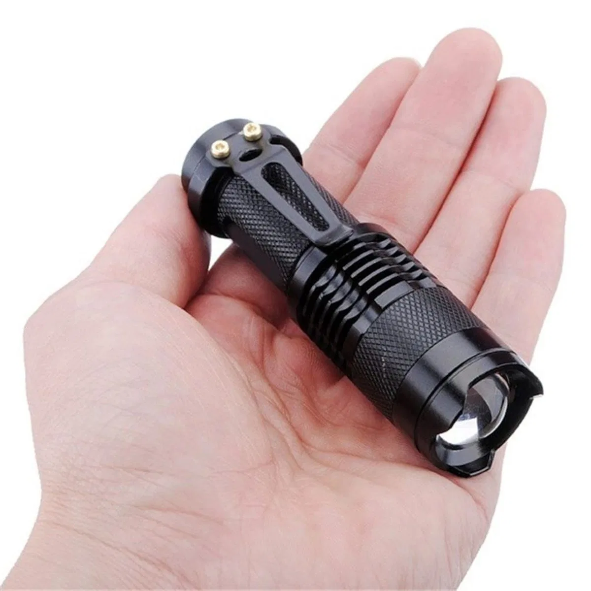 Cree Q5 Led Zoomlu Pilli Mini Feneri 14500 Pil İle Çalışma Özelliği görsel 5