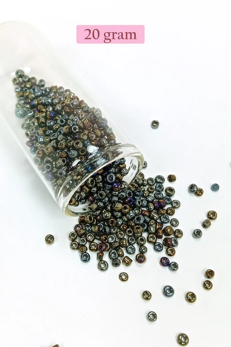 Dökme Cam Kum Boncuk (8/0) 3 mm - 20 Gram - Alacalı Renk - BNC151