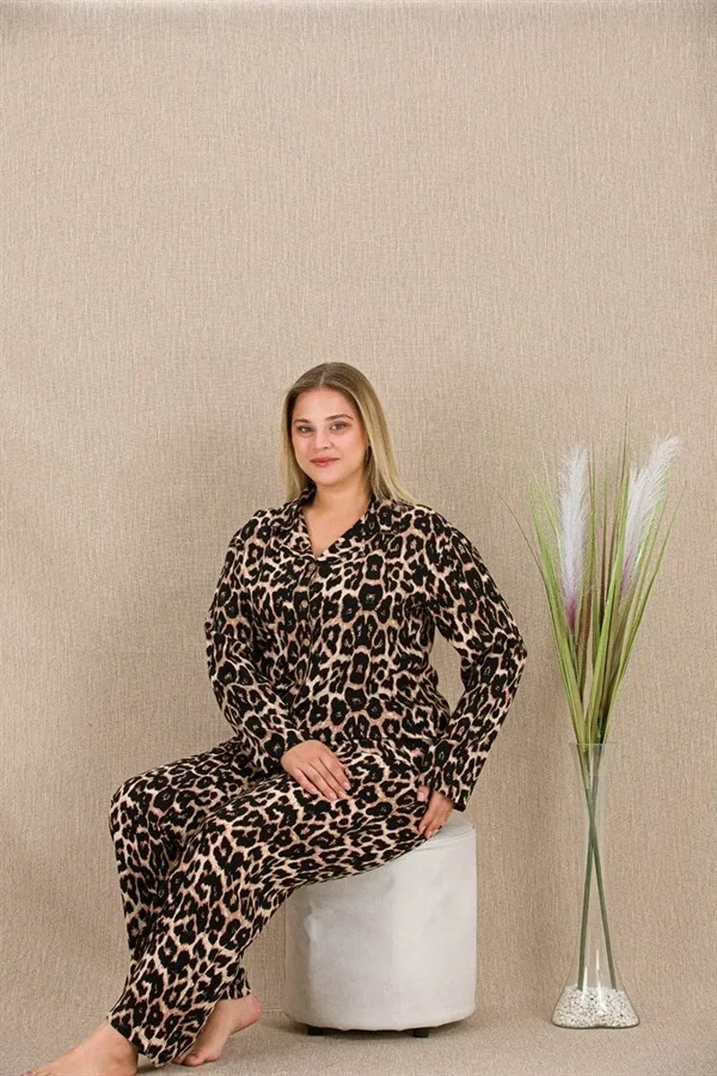 Büyük Beden Leopar Desenli Düğmeli Uzun Kol Viskon Pijama Takımı