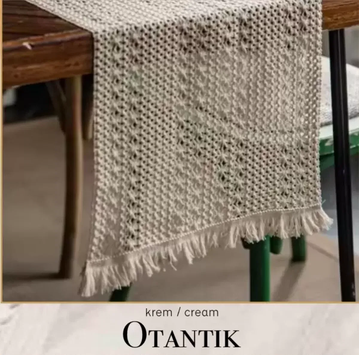 Masa Üzerine Runner, Sehpa Örtüsü Fransız Dantel Detaylı Otantik 40 x 140 cm Krem görsel 3