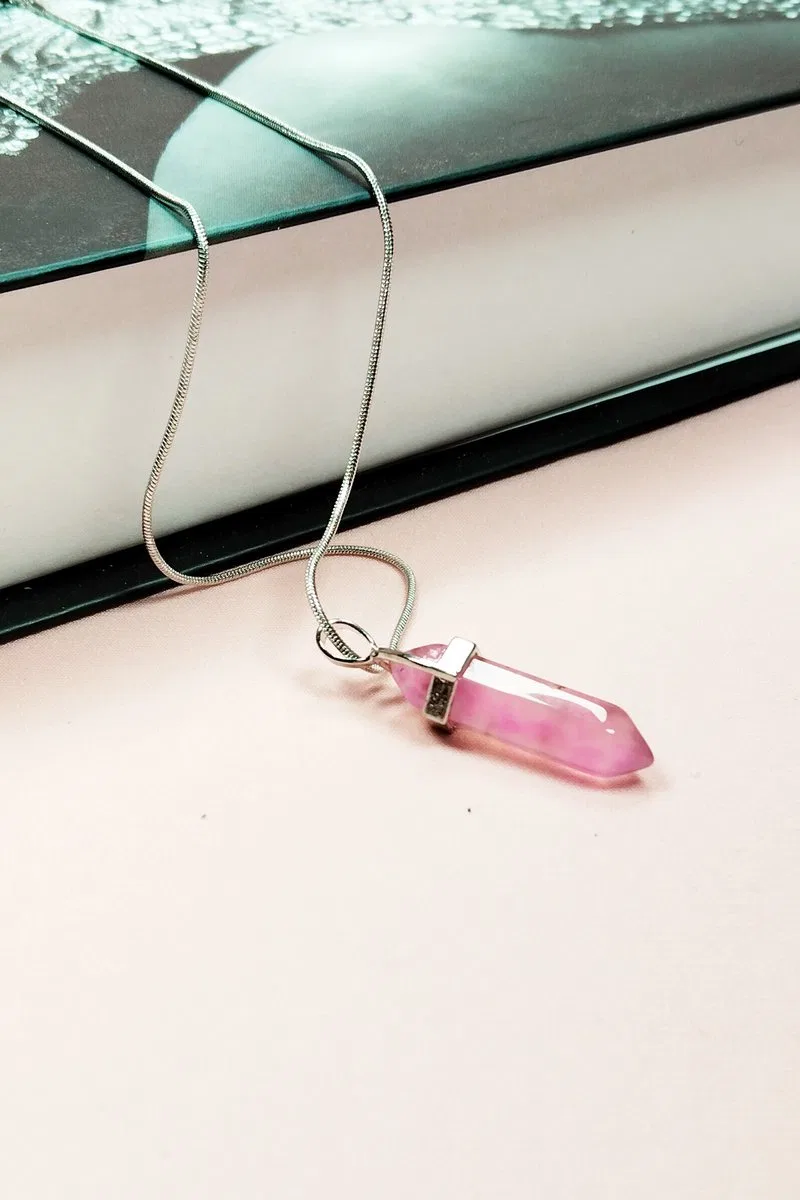 Pembe Kuvars Doğal Taşı Zincirli El Yapımı Tasarımlı Kolye Uç: 3, 5 cm Zincir: 20 cm Kutulu görsel 4