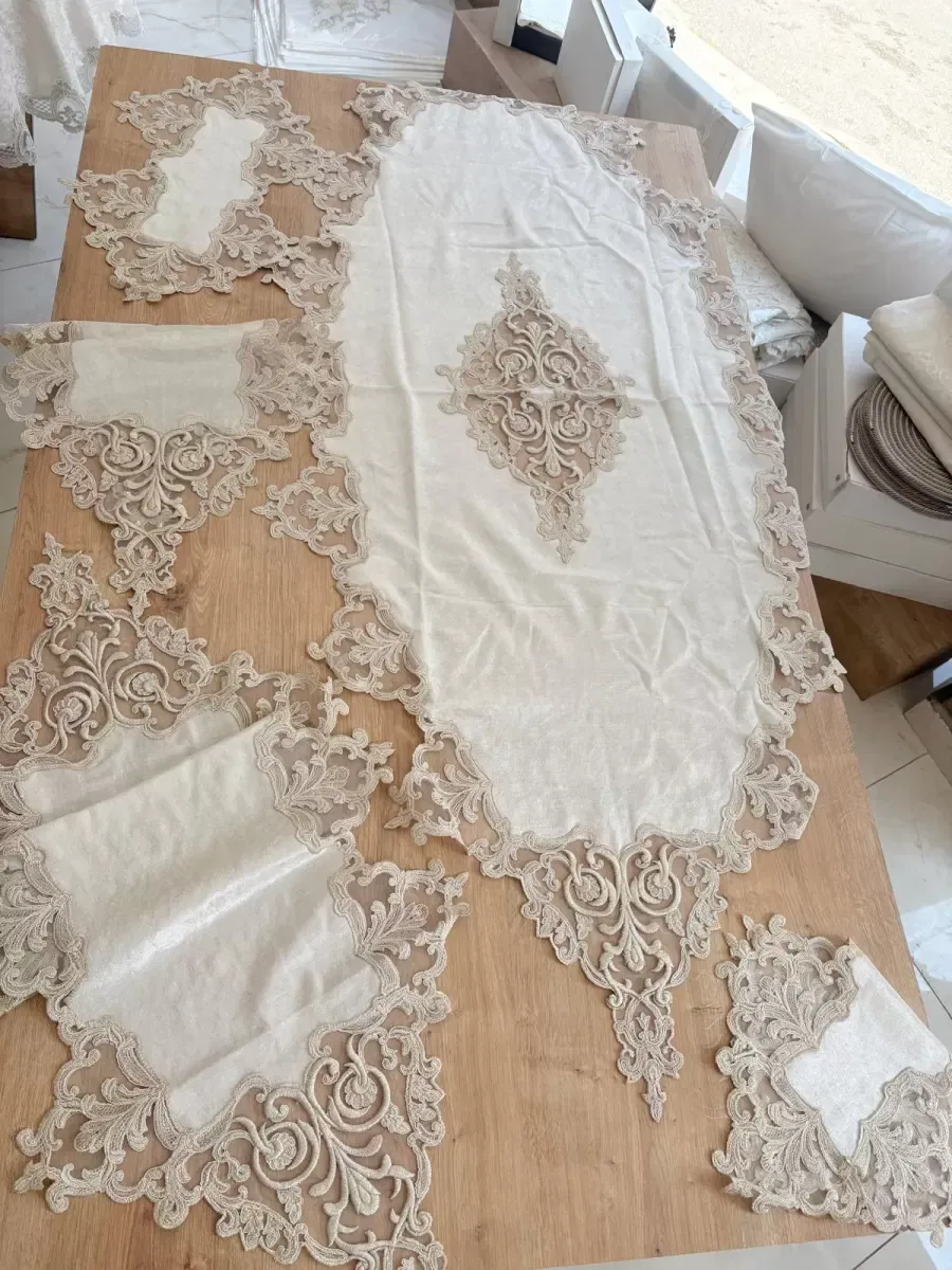 Salon Takımı Çeyizlik Krem Runner Set 5 Parça Kadife Masa Örtüsü Runneri Eva görsel 6