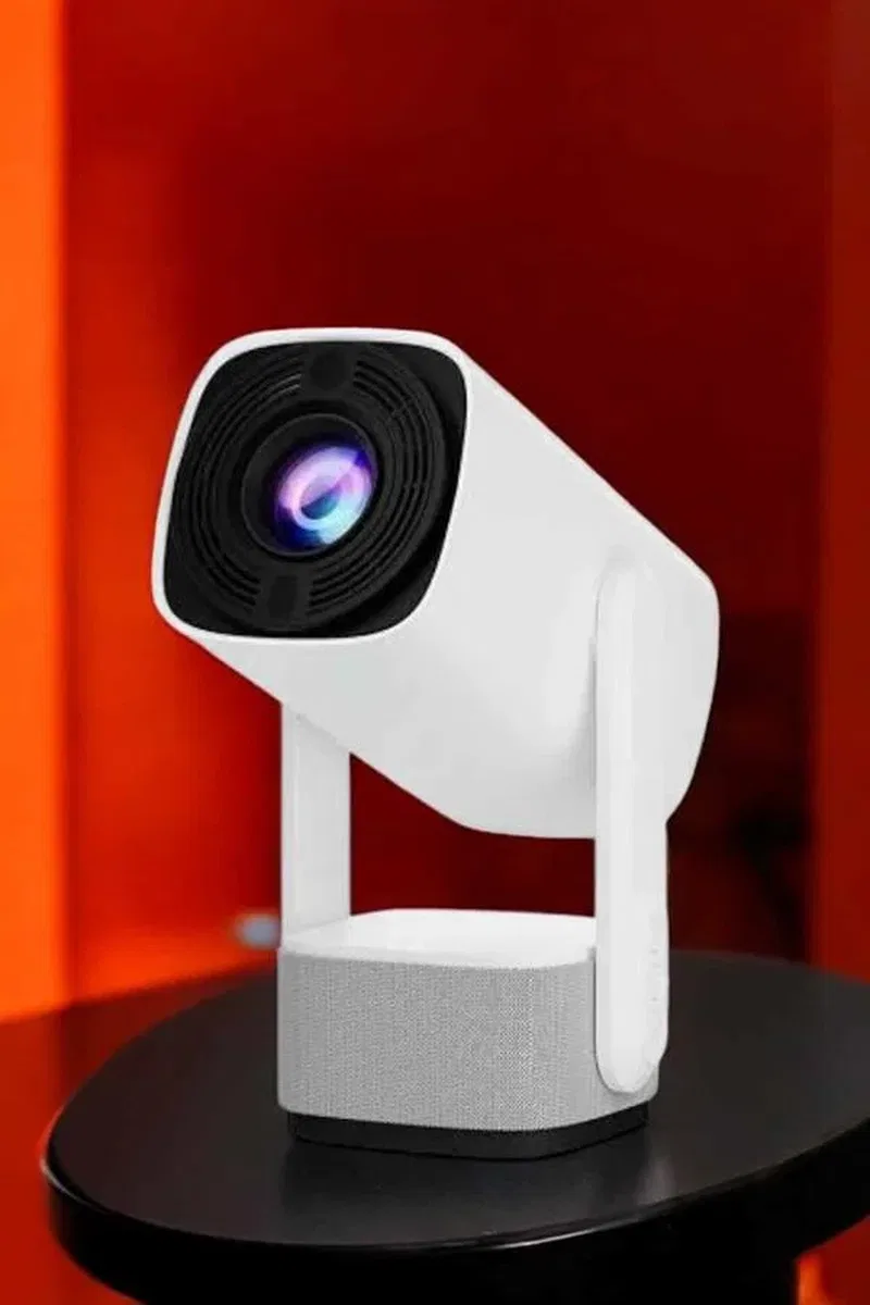 Şarjlı Projeksiyon Oyun Sinema Projektörü 4K HD Görüntü Kaliteli Yeni Nesil görsel 3