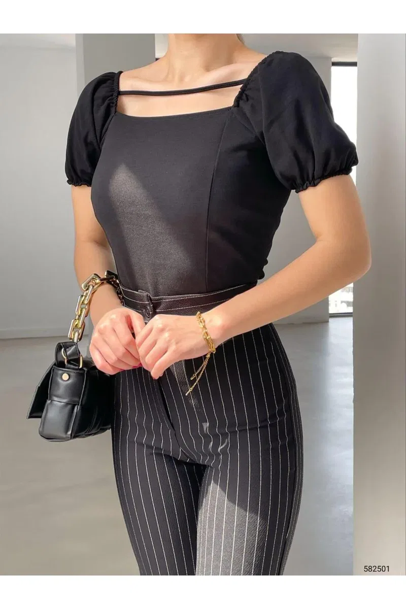 Kadın Şık Detay Kare Yaka İnce Askılı Crop Bluz görsel 2
