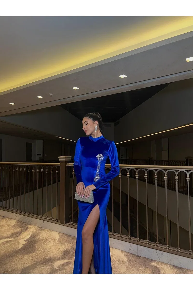 Kadın Trend Model Mezuniyet Elbisesi V Yaka Uzun Kol Balık Kesim Abiye Elbise görsel 6