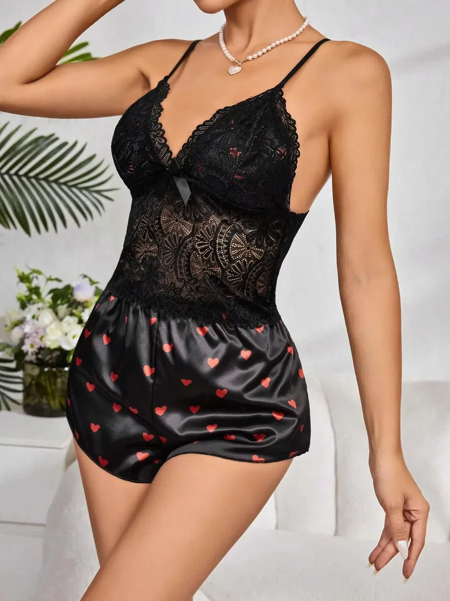 Kadın Siyah Kırmızı Kalp Desenli Saten Şort Pijama Takımı 2232 görsel 3