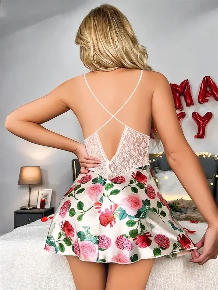 Özel Tasarım Gül Desenli İnce Askılı Dantel İşlemeli Mini Saten Gecelik görsel 2