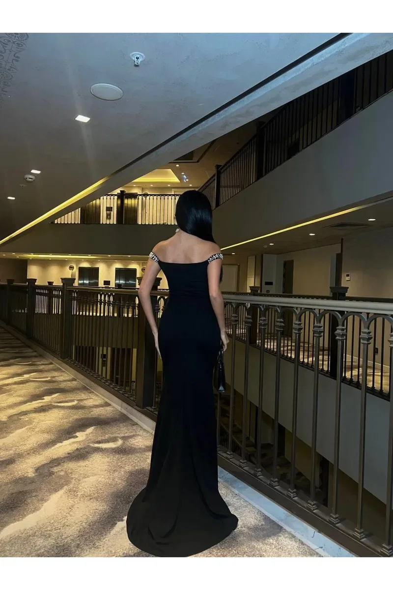Kadın Modern Stil Mezuniyet Elbisesi Kalp Yaka Askılı Balık Kesim Abiye Elbise görsel 3