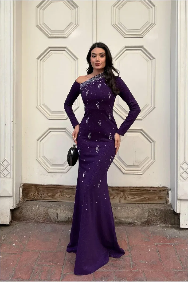 Kadın Vintage Krep Kumaş Tek Omuz Abiye Elbise görsel 5