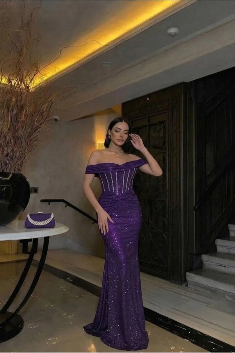 Kadın Krep Kumaş Balıkçı Yaka Dekolteli Abiye Elbise