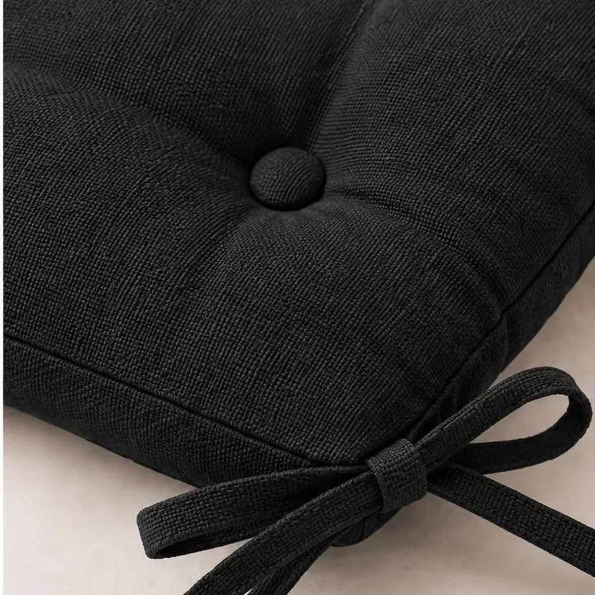 Bağcıklı Sandalye Minderi · 40 × 40 × 4 cm · Siyah görsel 2