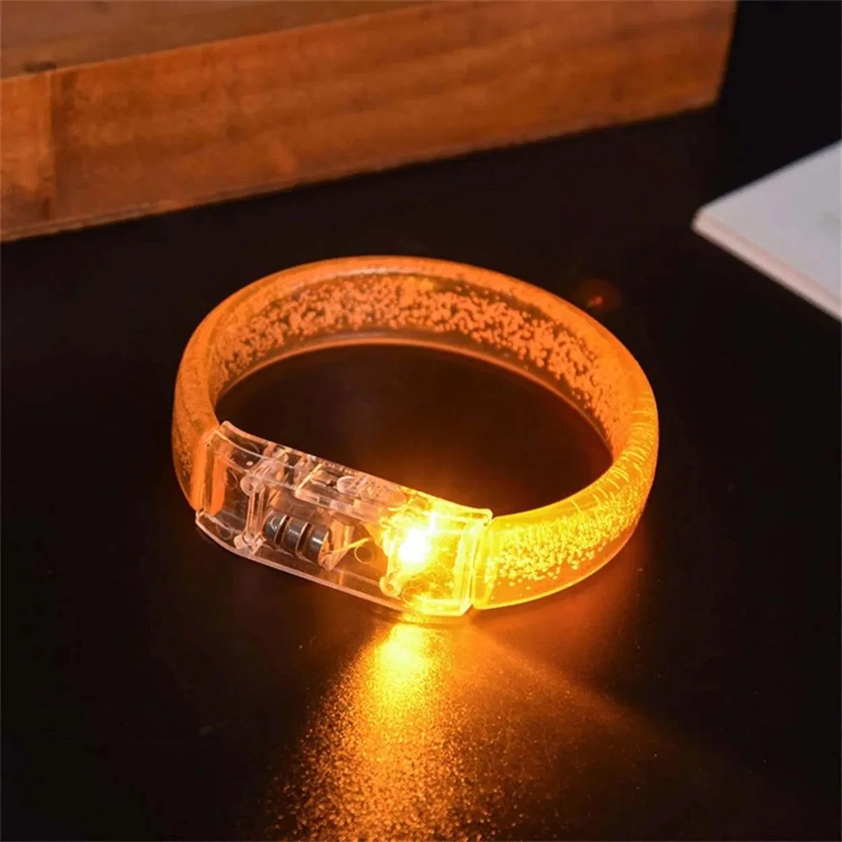 Turuncu Led Işıklı Baskı Yapılabilen Pilli Bileklik Bilezik 1, 5 Cm Genişlik görsel 3