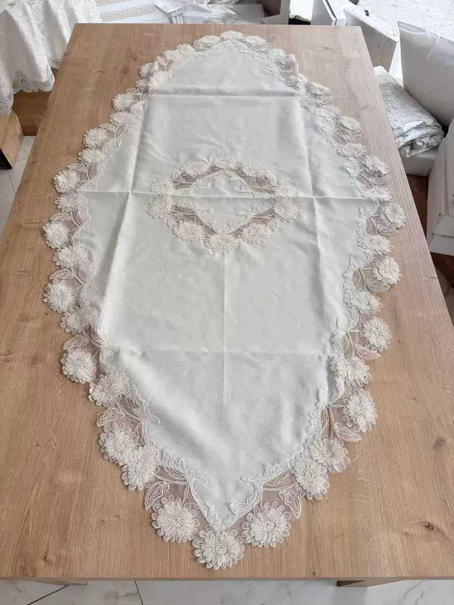 Salon Takımı Çeyizlik Krem Runner Set 5 Parça Keten Masa Örtüsü Runneri Flowers görsel 6