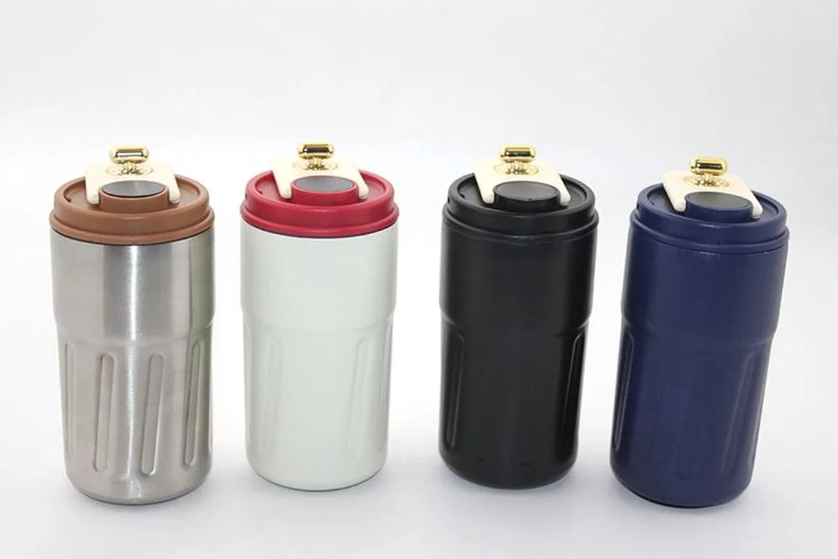 Askılı Ve Derece Göstergeli Vakumlu Mug - 500 Ml Modern Kahve Termosu Alk3136 görsel 2