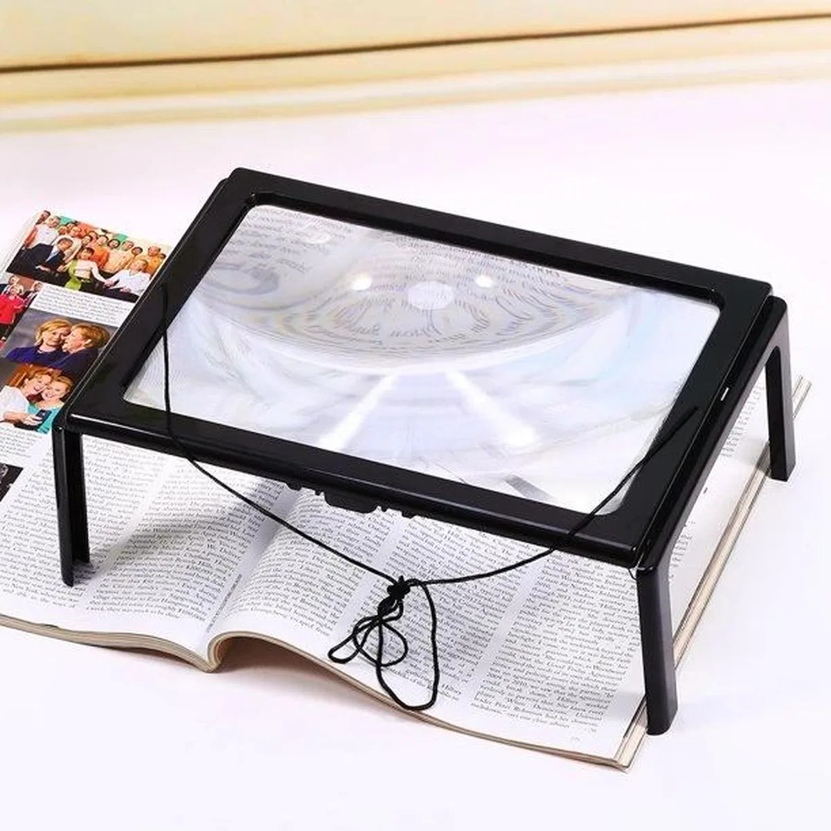 Led Işıklı Kitap Okuma Büyüteç görsel 3