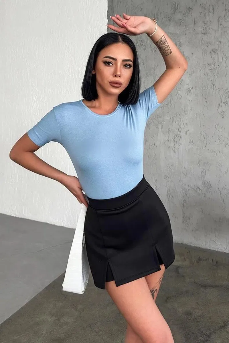 Rahat Ve Şık Kısa Kollu Bisiklet Yaka Likralı Viskon Penye Body Bebe Mavisi görsel 2