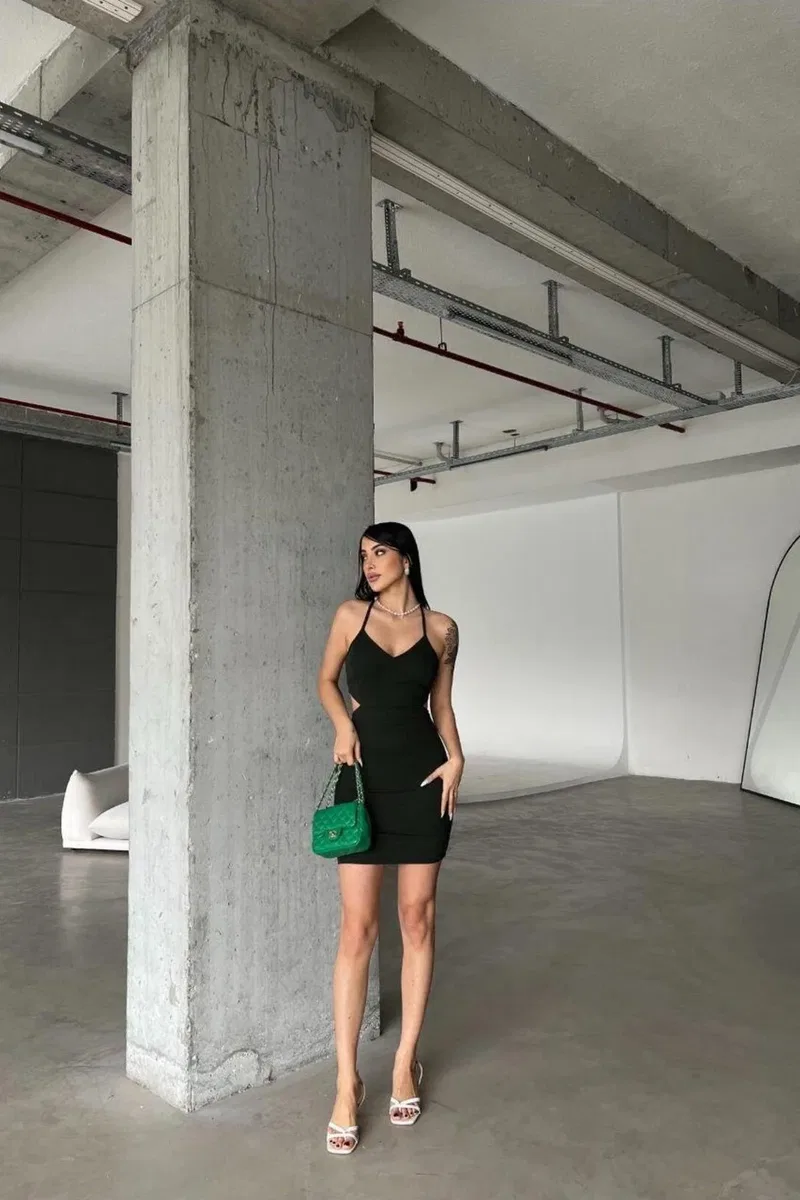 Kadın Krep Kumaş V Yaka Kemerli Mini Askılı Elbise görsel 8