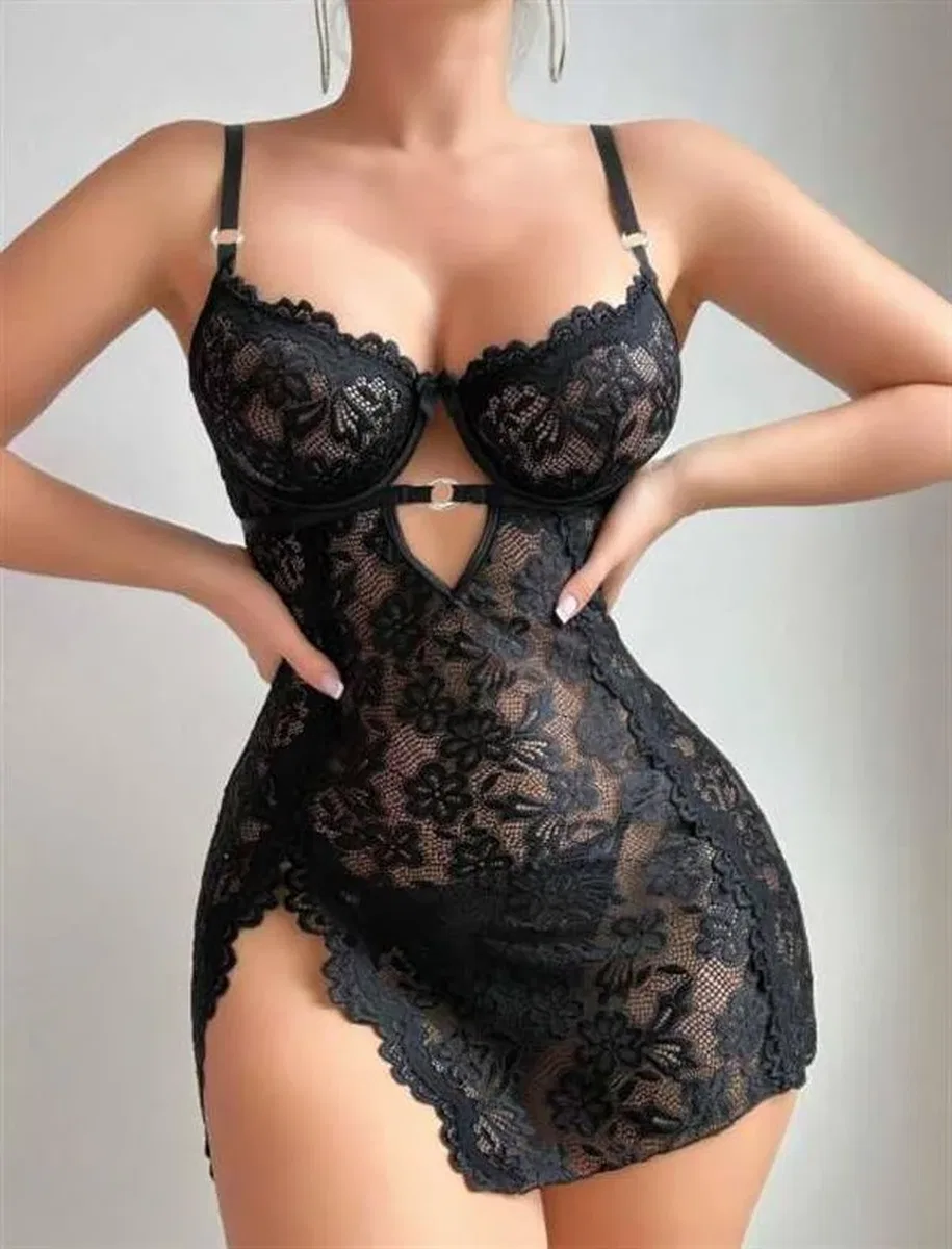 Siyah Full Dantel İşlemeli İnce Askılı Yırtmaçlı Likralı Gecelik görsel 2