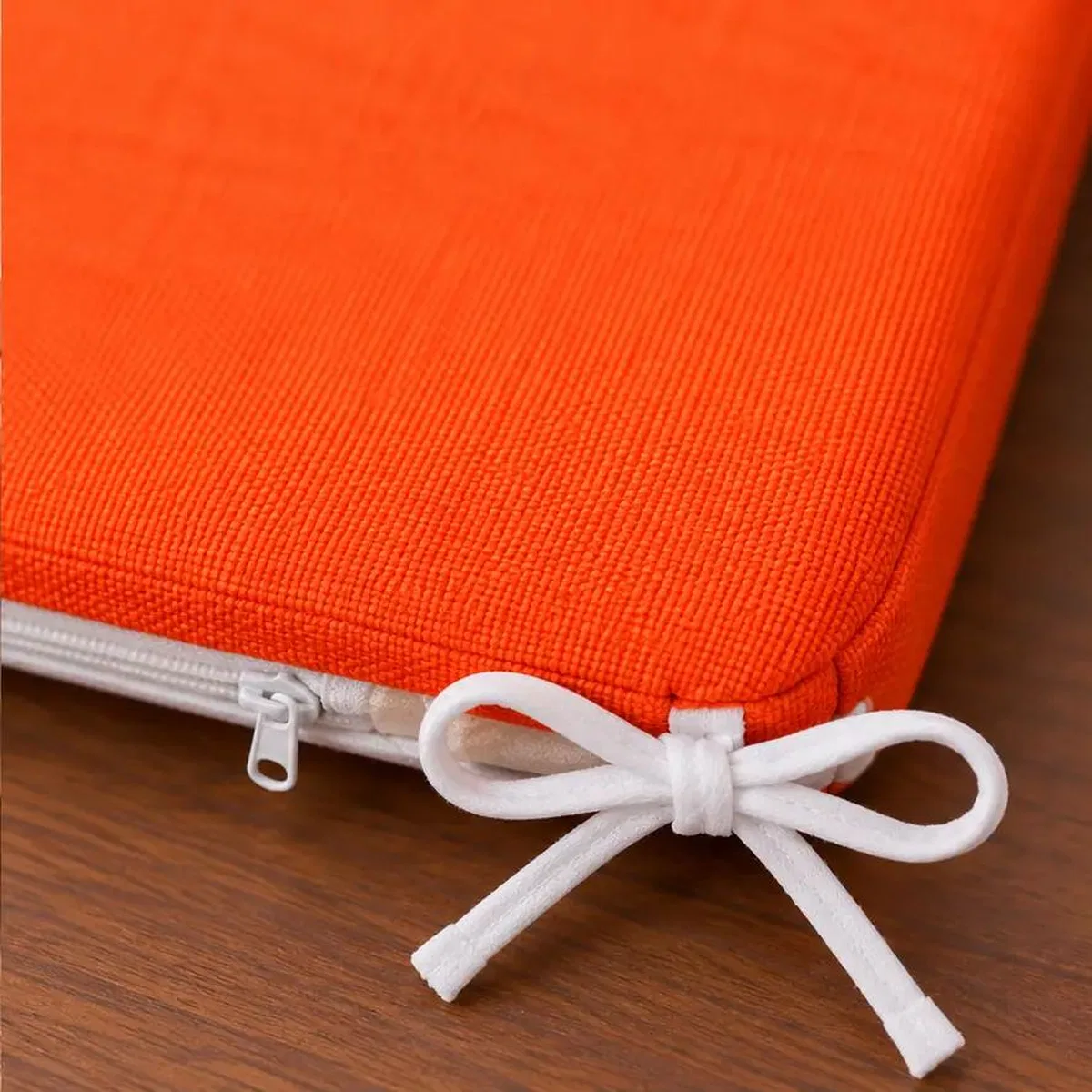 4’lü Düz Bağcıklı Sandalye Minderi · 40 × 40 × 4 cm · Turuncu · 40 × 40 × 4 cm · 4 adet görsel 2