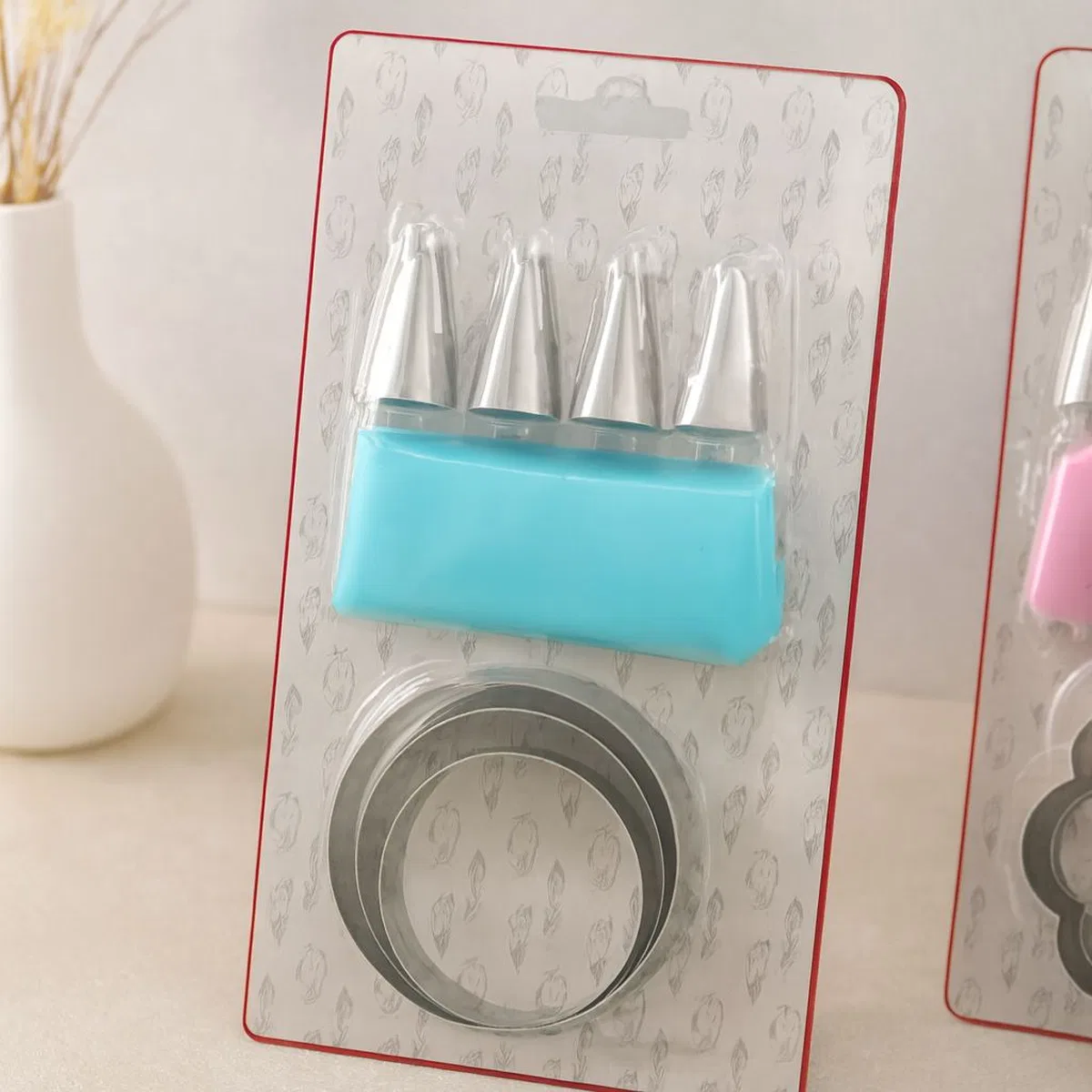 Pasta Süsleme Seti 8 Parça (Krema Torbası, Metal Uçlar, Kurabiye Kalıpları)