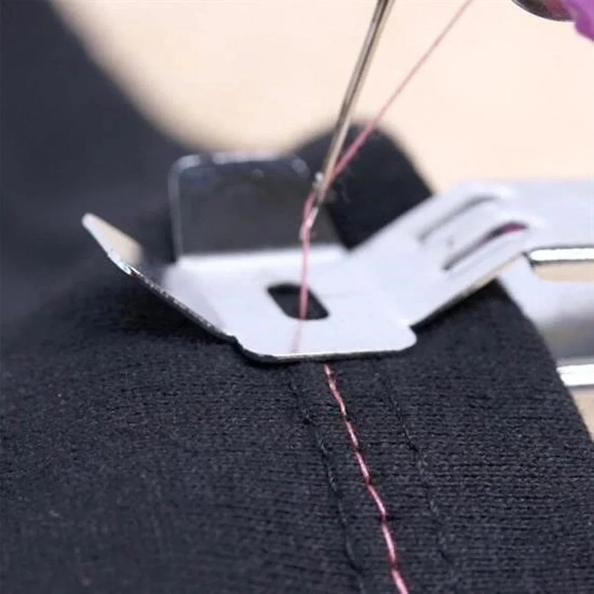 Spring Come Mini Kolay Seyehat Ve Ev Tipi El Dikiş Dikme Makinası görsel 2