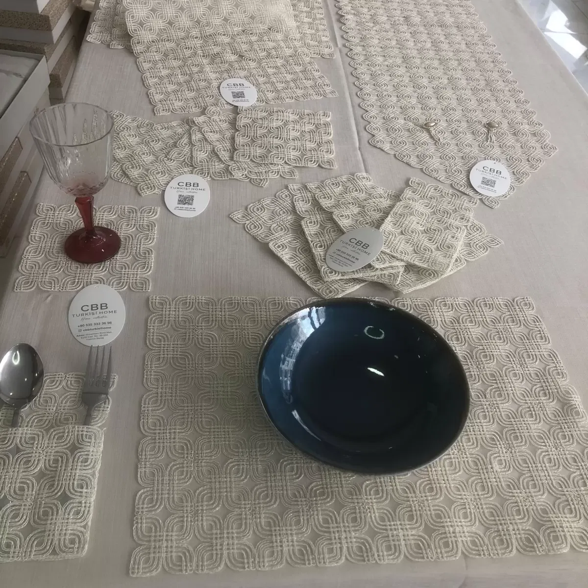 Sofra Takımı Orion Gardenya Keten Yemek Takımı 160x260 Masa Seti 26 Parça Runner Set Kapiçino görsel 7
