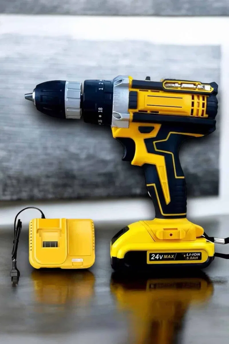 Çift Bataryalı Metal Dişli Darbeli Şarjlı Matkap Seti 24W Güç ve 24 Parça Aksesuar görsel 2