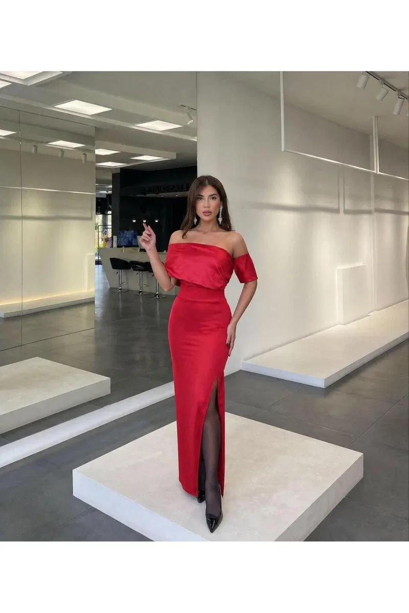 Kadın Şık Model Kayık Yaka Omzu Açık Gömlek Maxi Elbise görsel 7